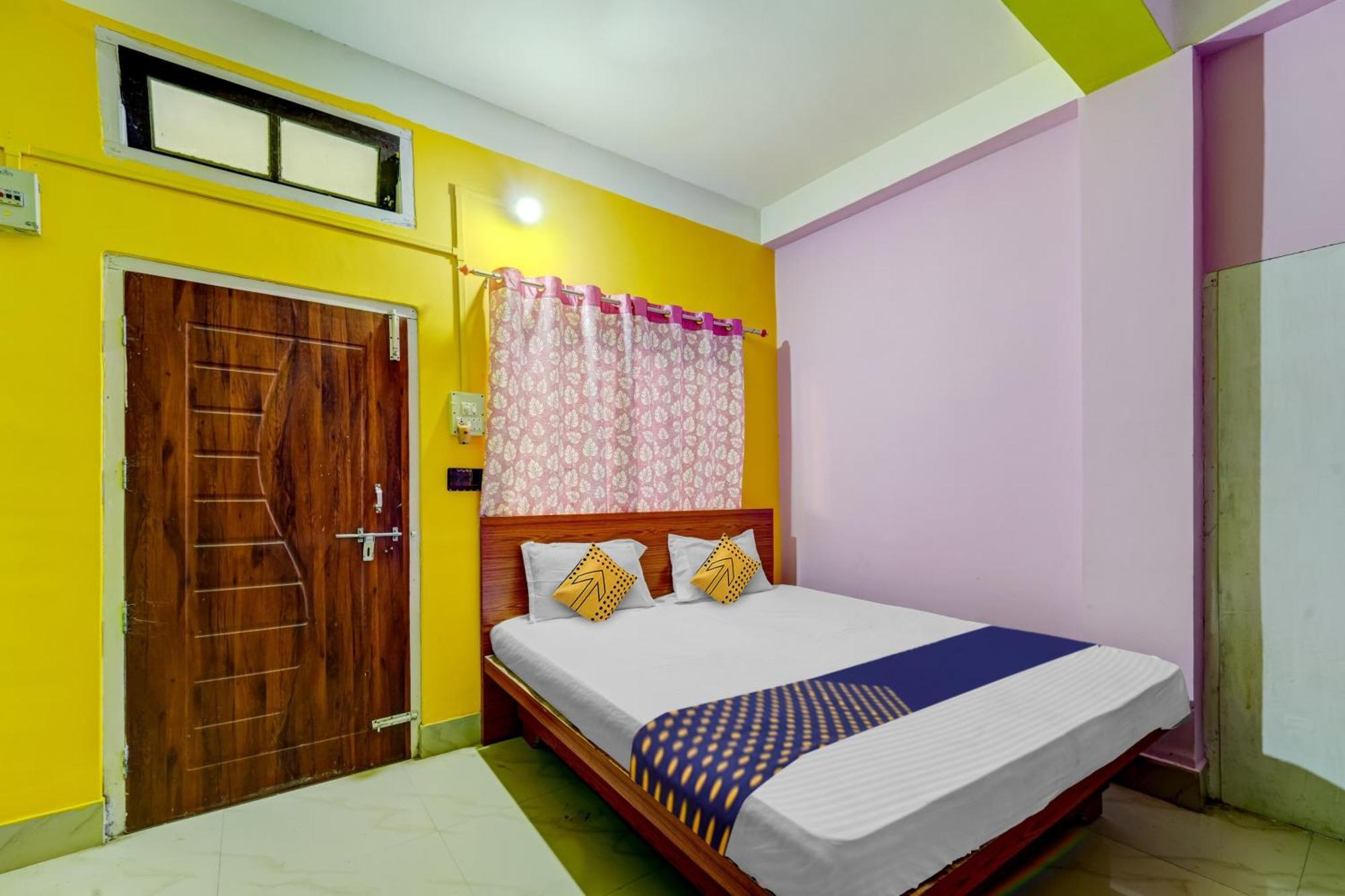 Hotel O Home Trimurti Guest House Ґувахаті Екстер'єр фото